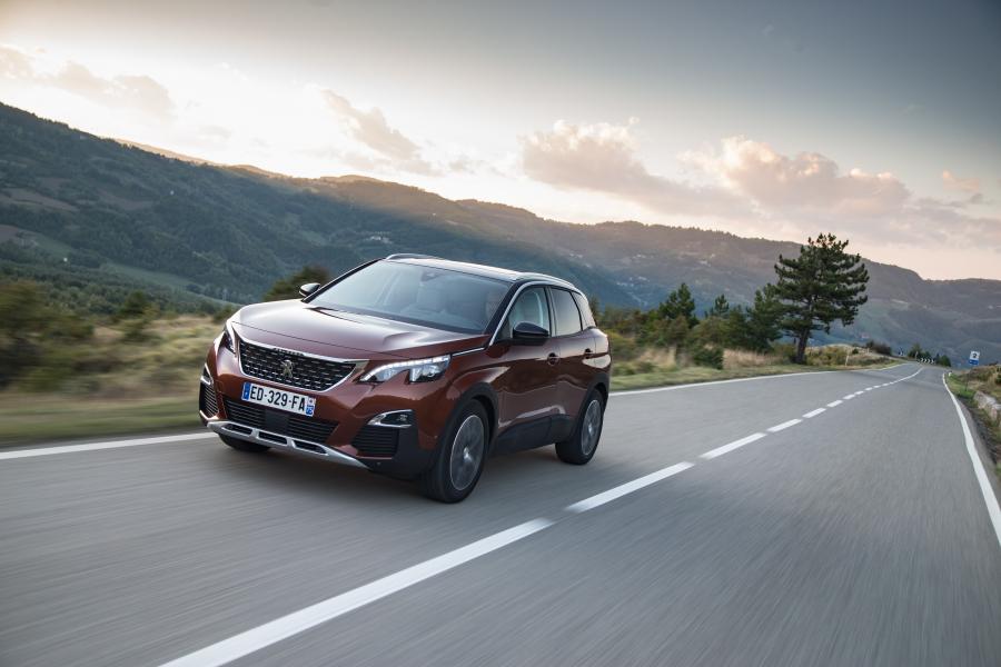  Peugeot 3008 2016 года  (WW) (фото 3 из 68)